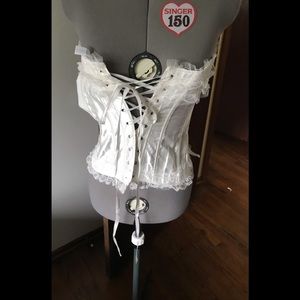 Corset